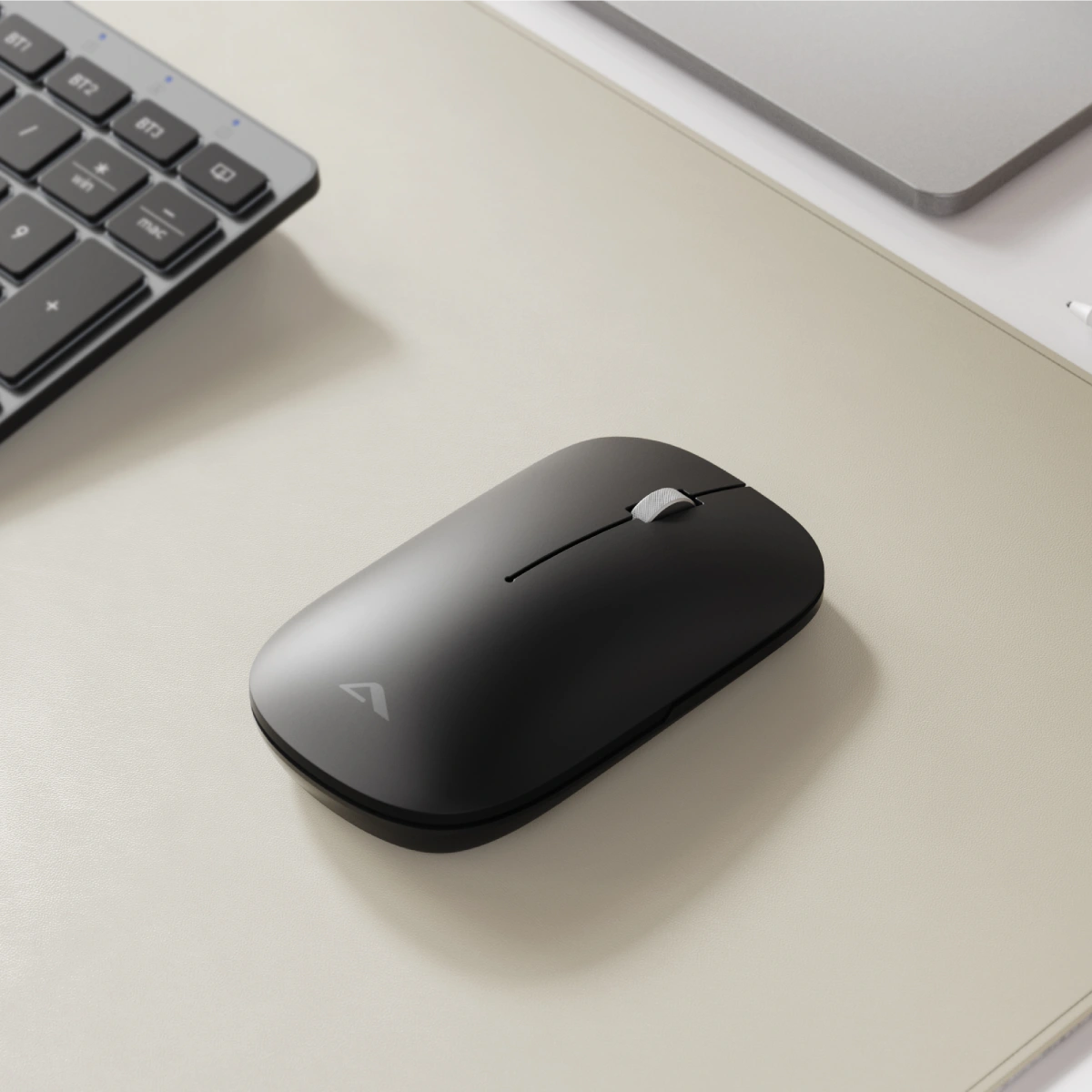 Hush USB-C 充電式ワイヤレスマウス