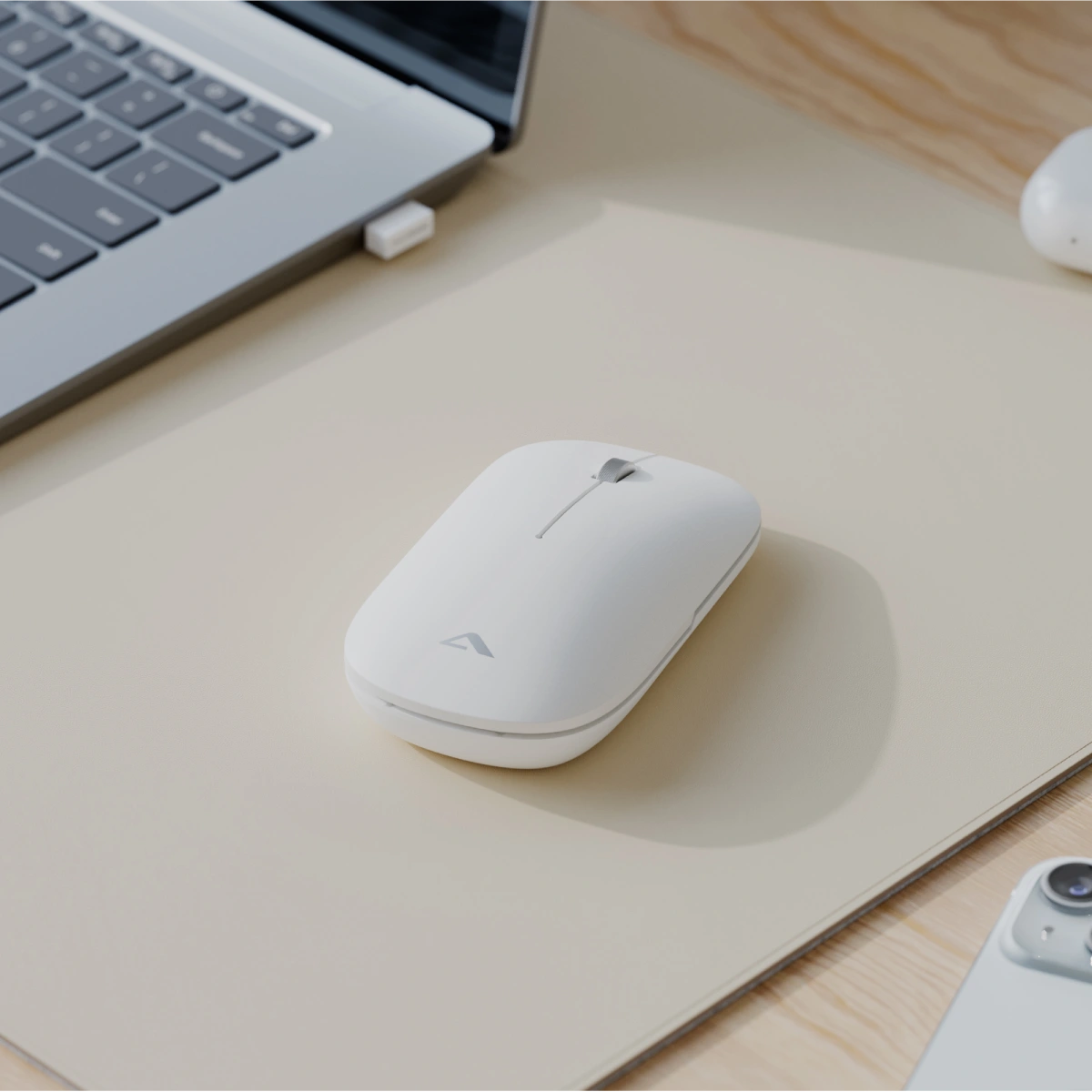 Hush USB-C 充電式ワイヤレスマウス