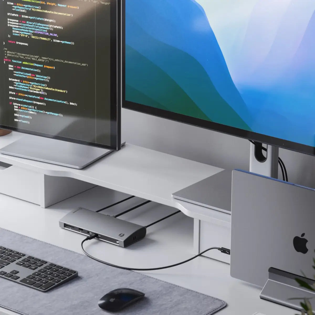 Thunderbolt 4 認定 BLAZE ドッキング ステーション